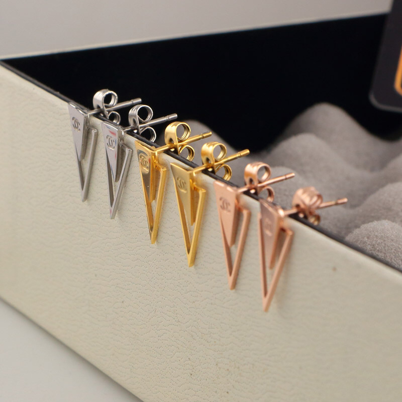 Chanel Rose Gold Logo-Accented Earrings 004