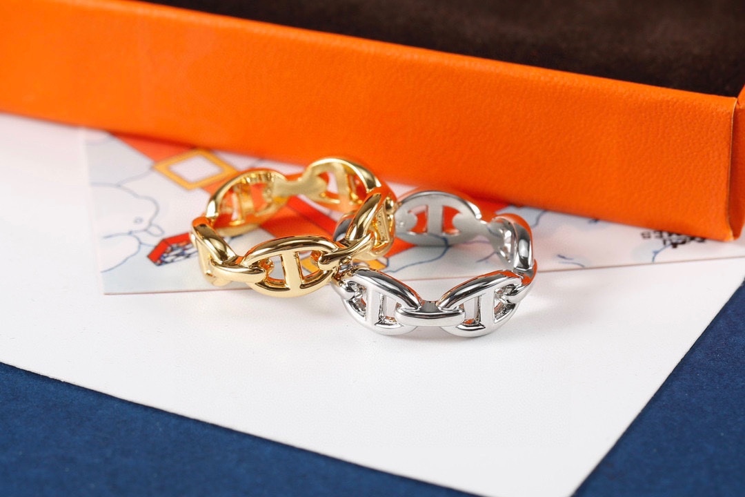 Hermes h Rose Gold Logo-Accented Ring 177