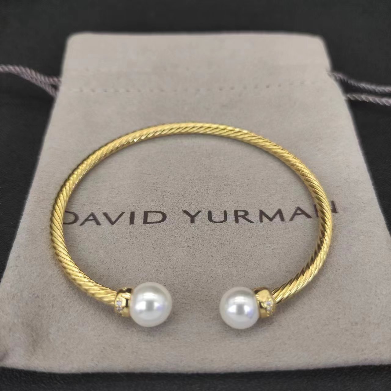 David Yurman Silver Logo-Accented Bracelet 045