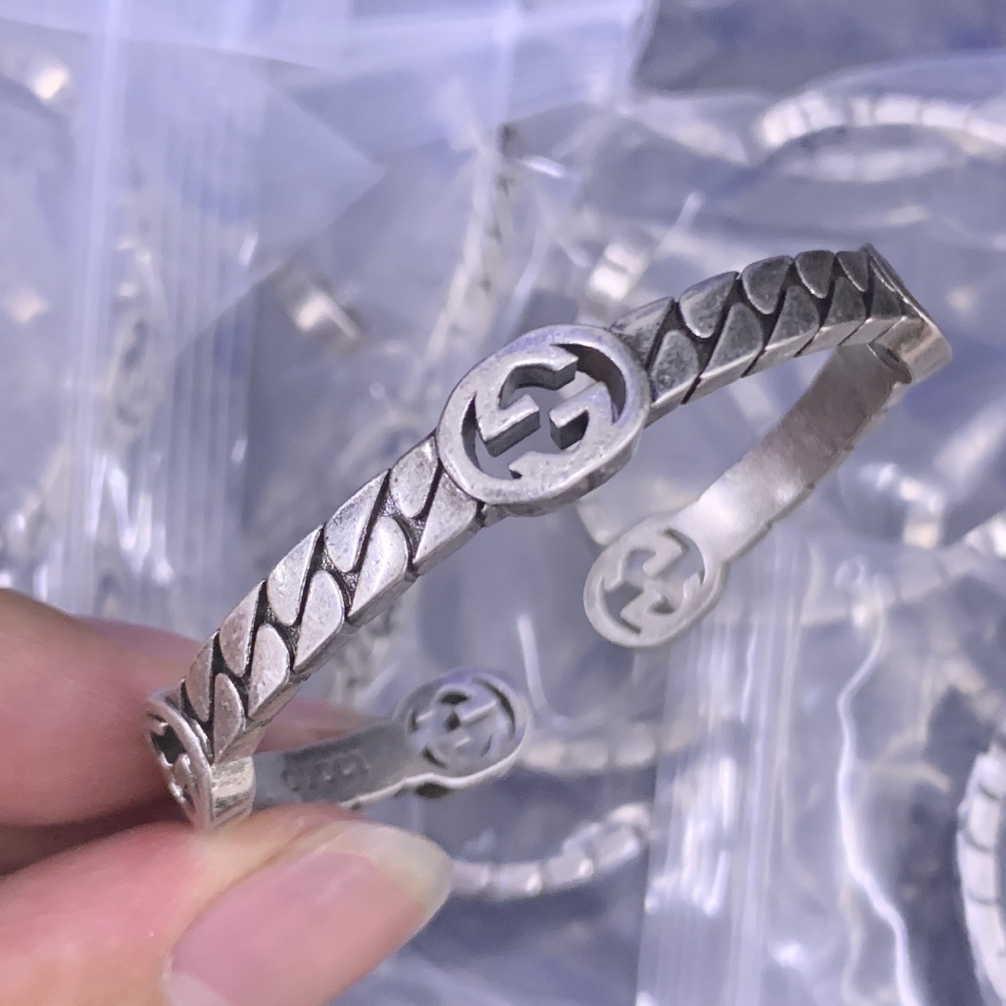 Gucci Silver Logo-Accented Bracelet 265