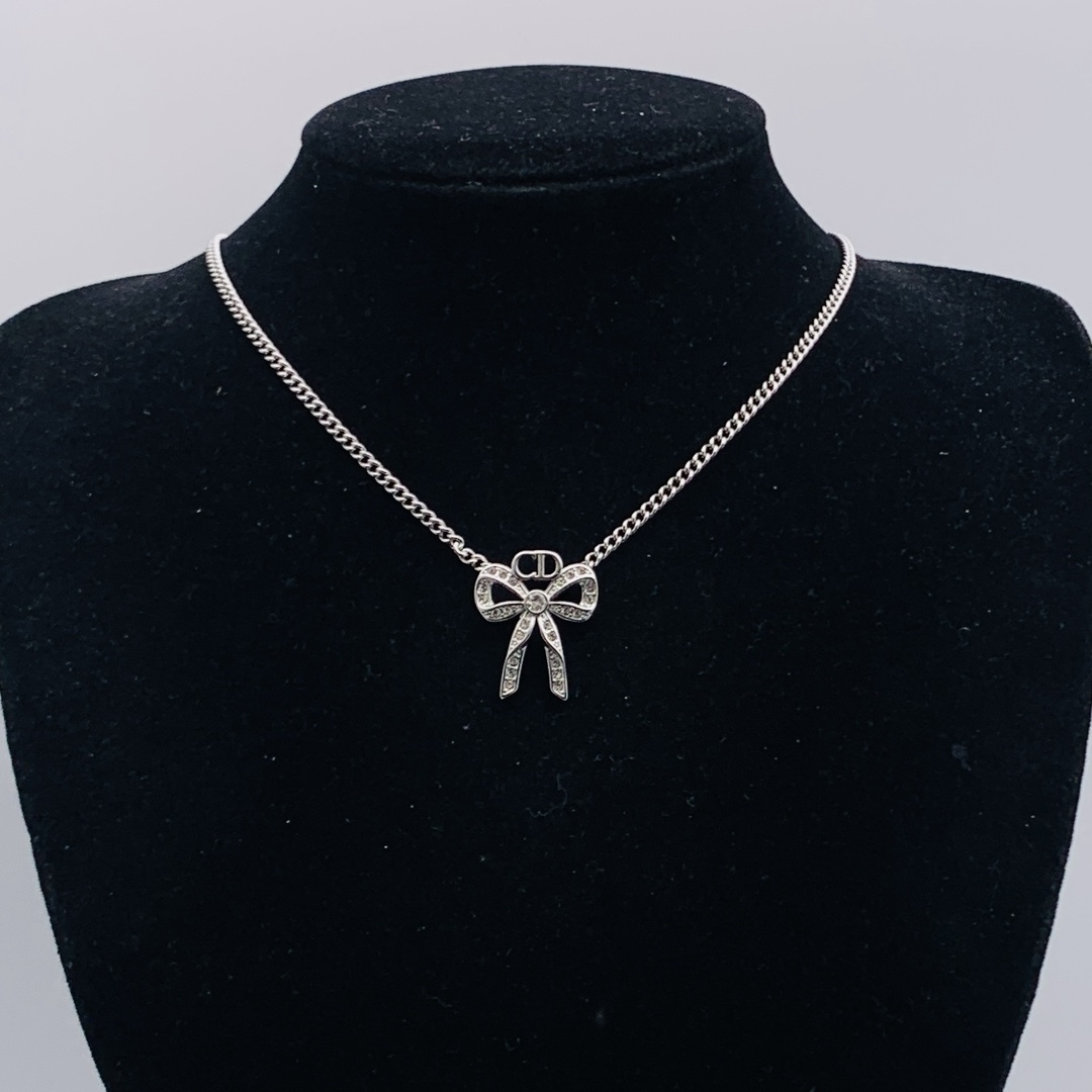 Dior Silver Vintage-Inspired Necklace 352