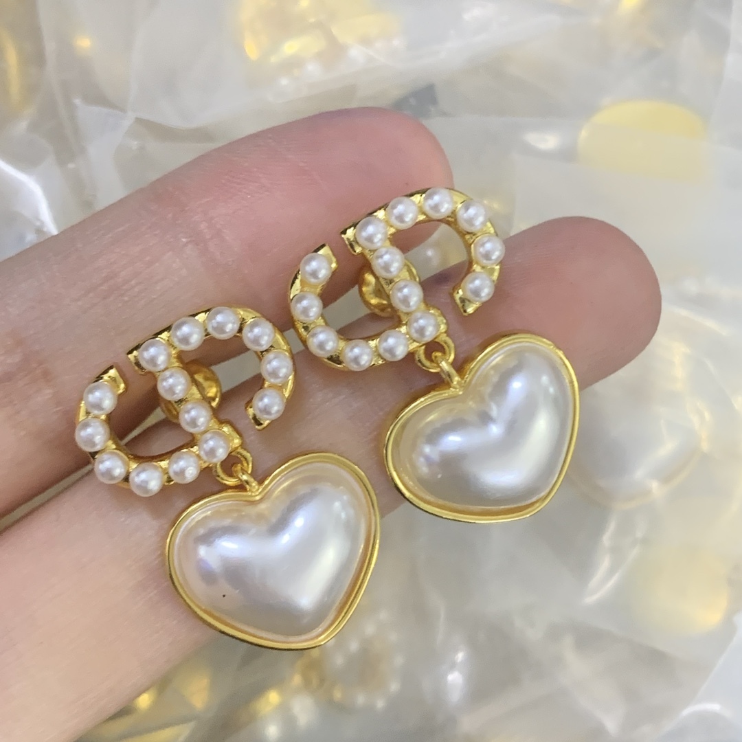 Dior Rose Gold Vintage-Inspired Earrings 541
