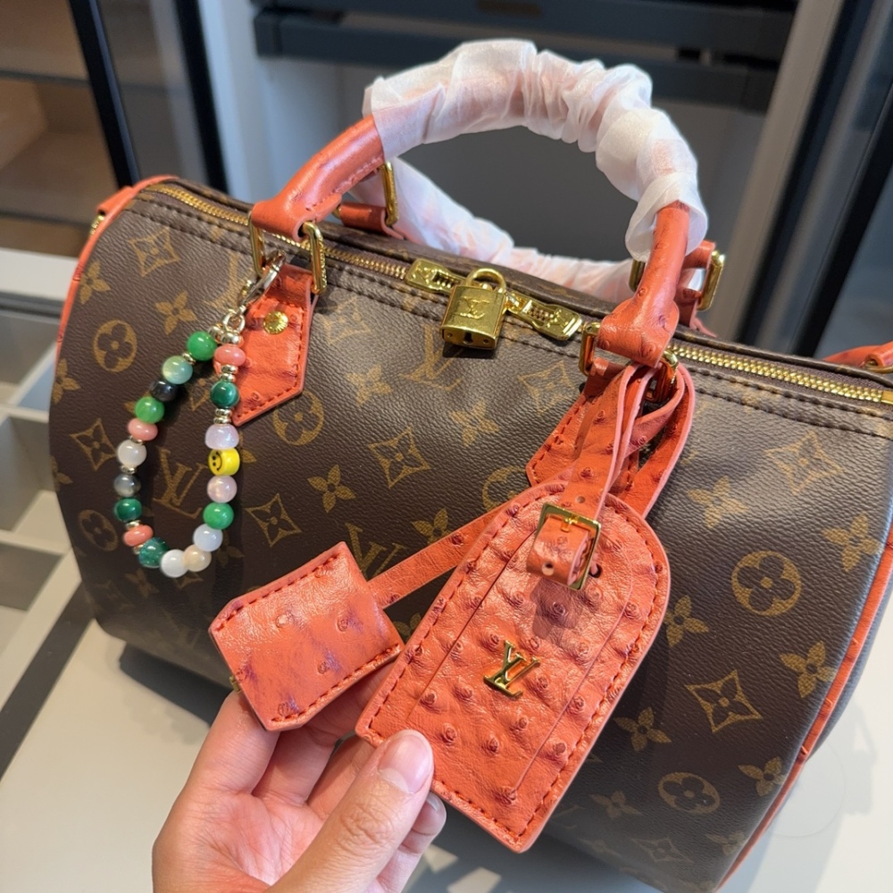 LV Rose Gold Quilted Bag Speedy leather Speedy Soft 30 Dark