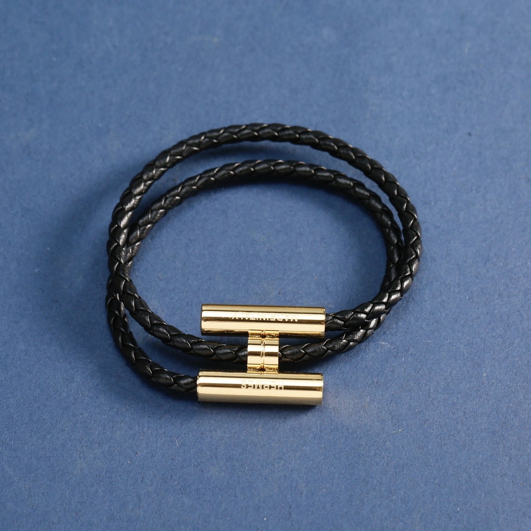 Hermes h Orange Logo-Accented Bracelet 024