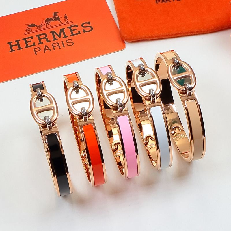 Hermes h Silver Logo-Accented Bracelet 003