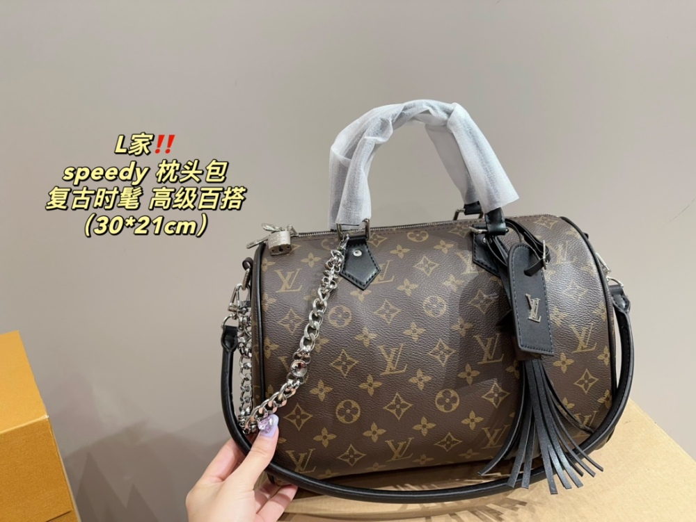 LV Silver Quilted Bag Speedy leather Speedy Soft 30 Dark