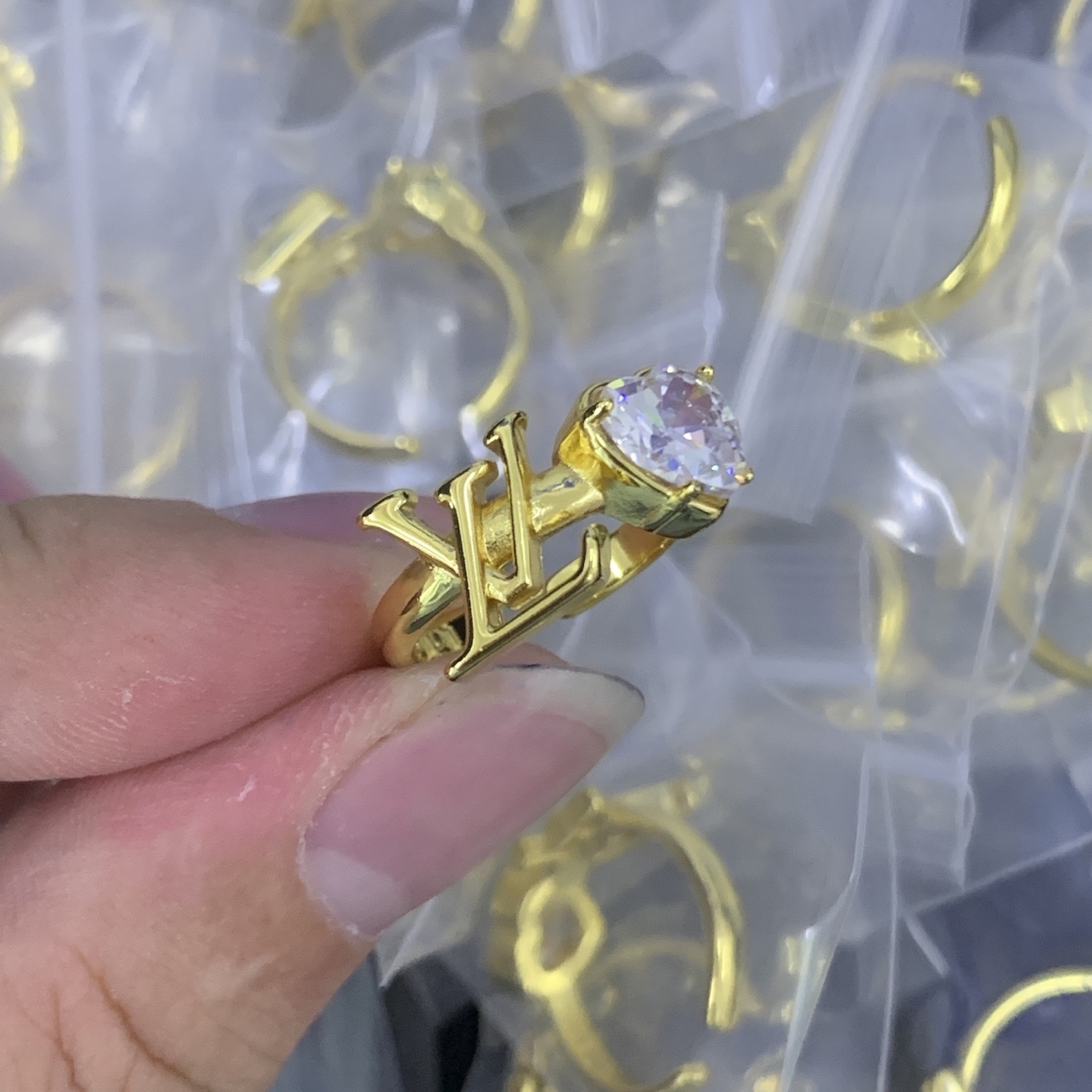 LV Rose Gold Vintage-Inspired Ring 999