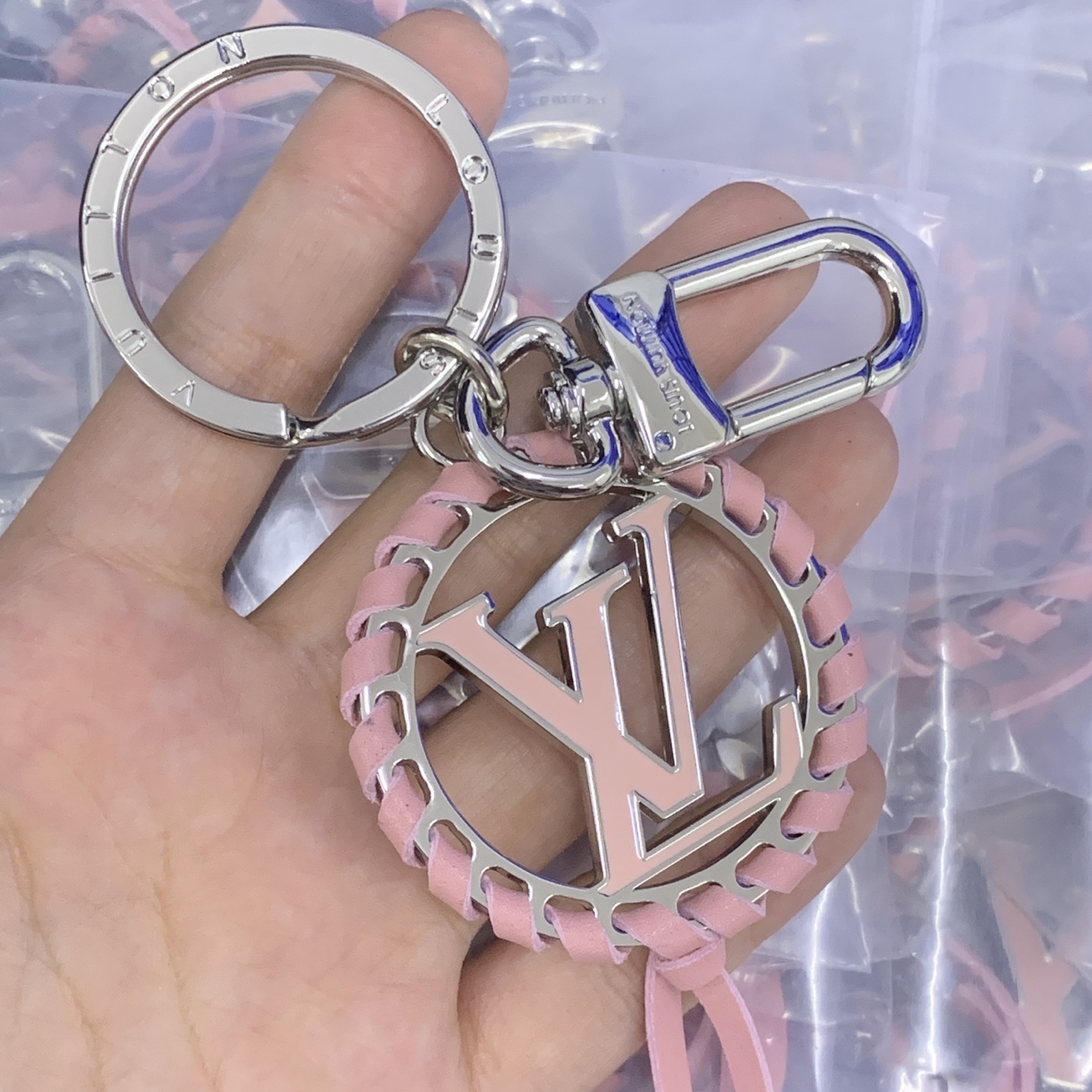 LV Silver Logo-Accented Keychain 1227