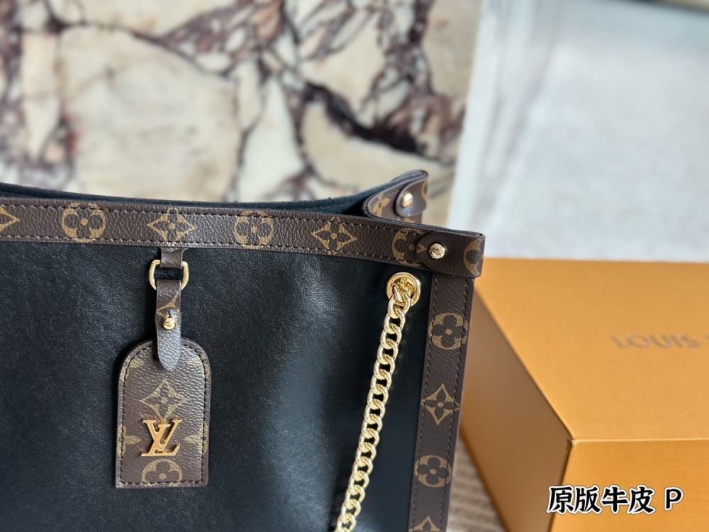 LV Gold Logo-Accented Bag 1616