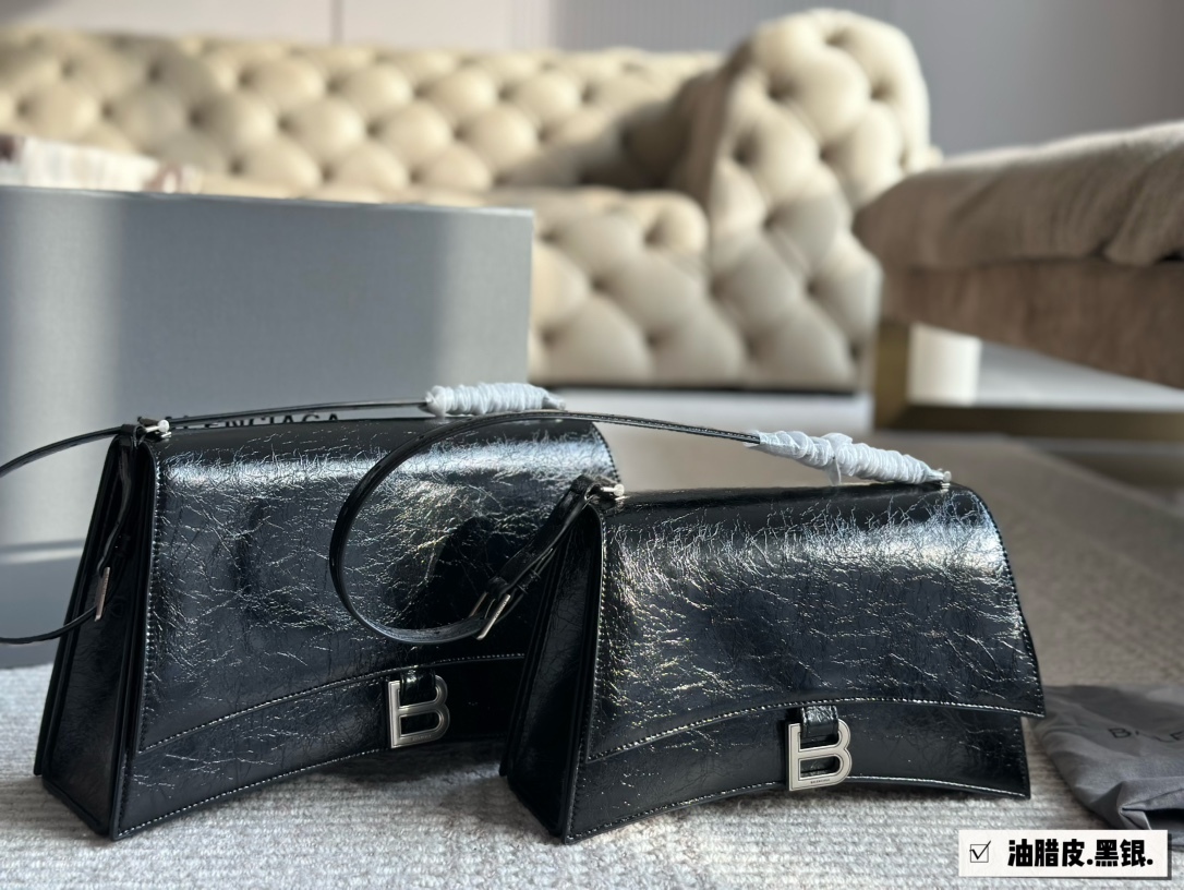 Balenciaga Silver Textured Bag 067
