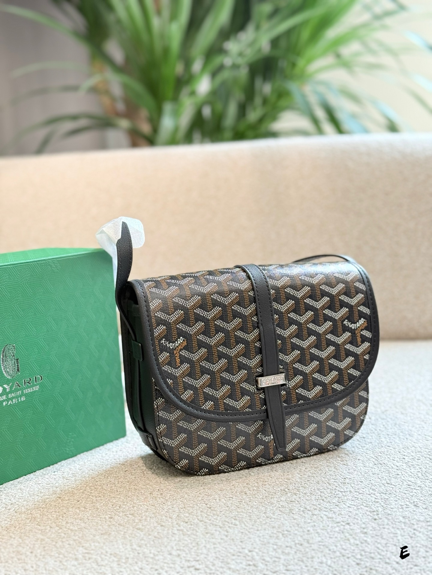 Goyard Silver Quilted Bag 011