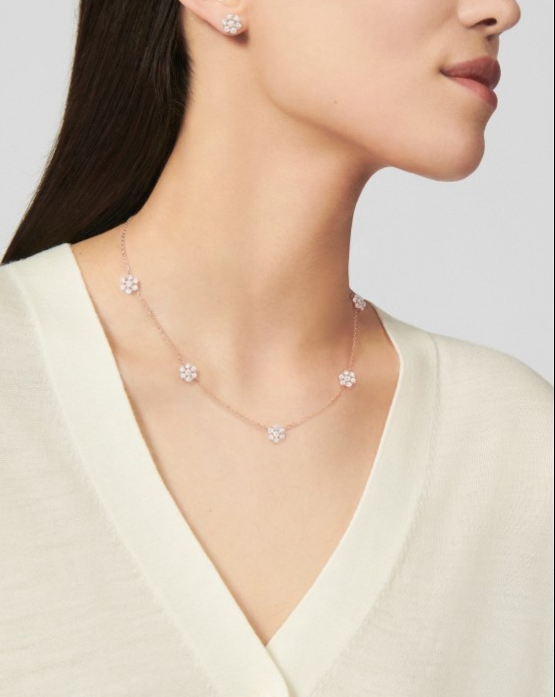 Van Cleef Rose Gold Logo-Accented Necklace 027
