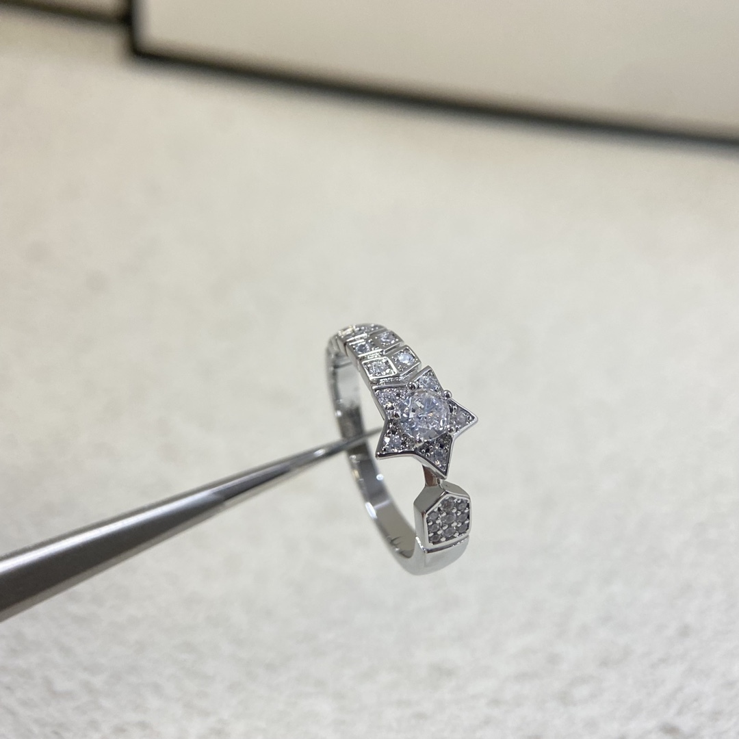 Chanel Silver Logo-Accented Ring 1078
