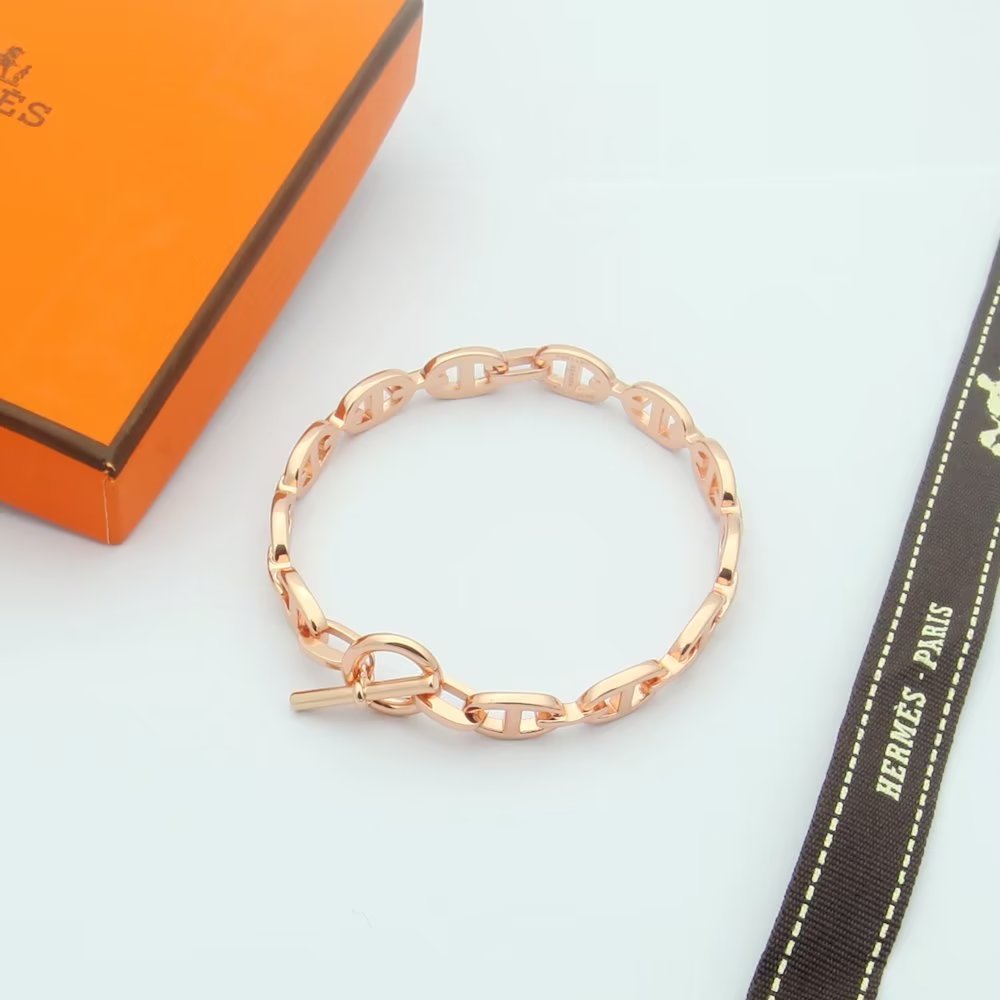 Hermes h Rose Gold Logo-Accented Bracelet 017
