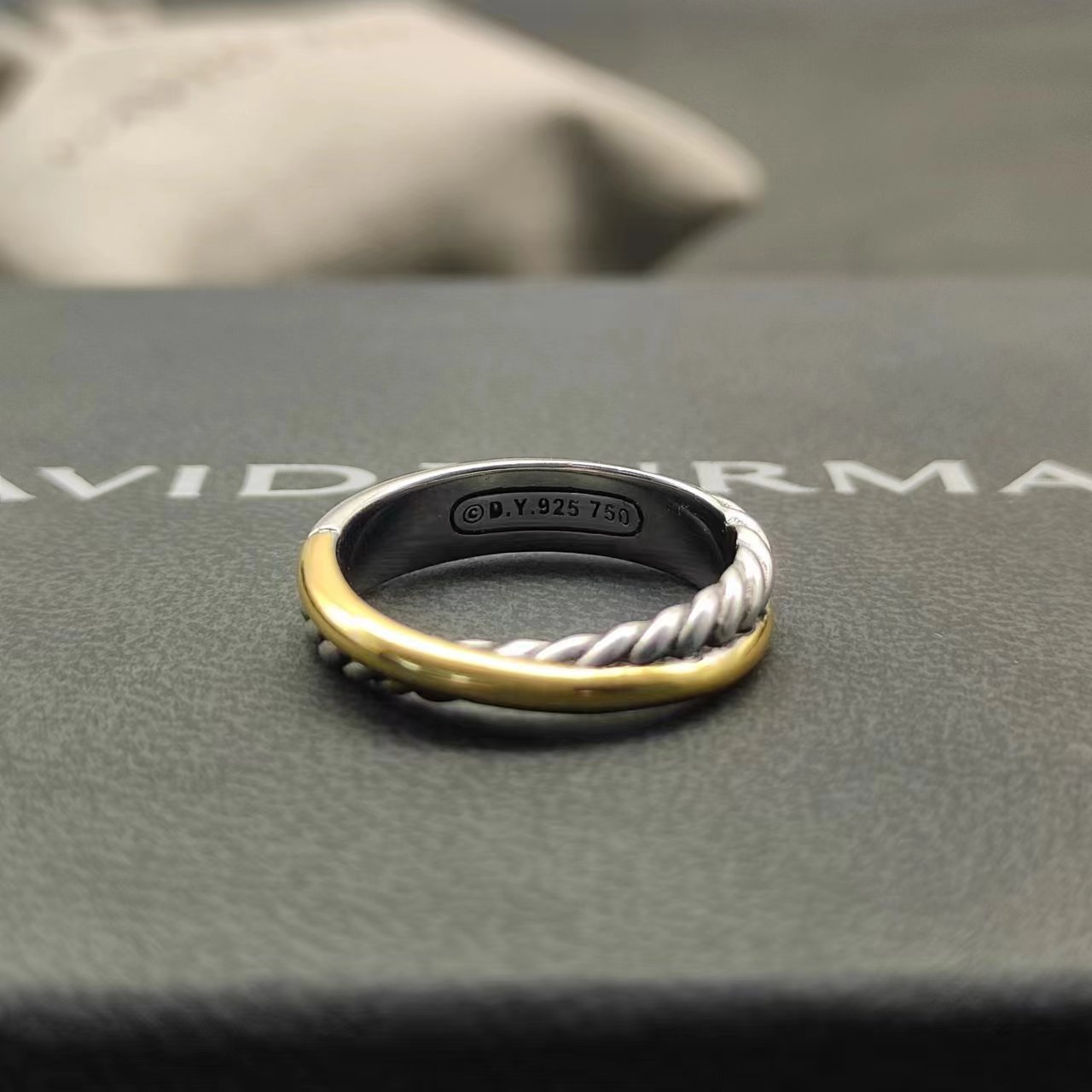 David Yurman Silver Logo-Accented Ring 283
