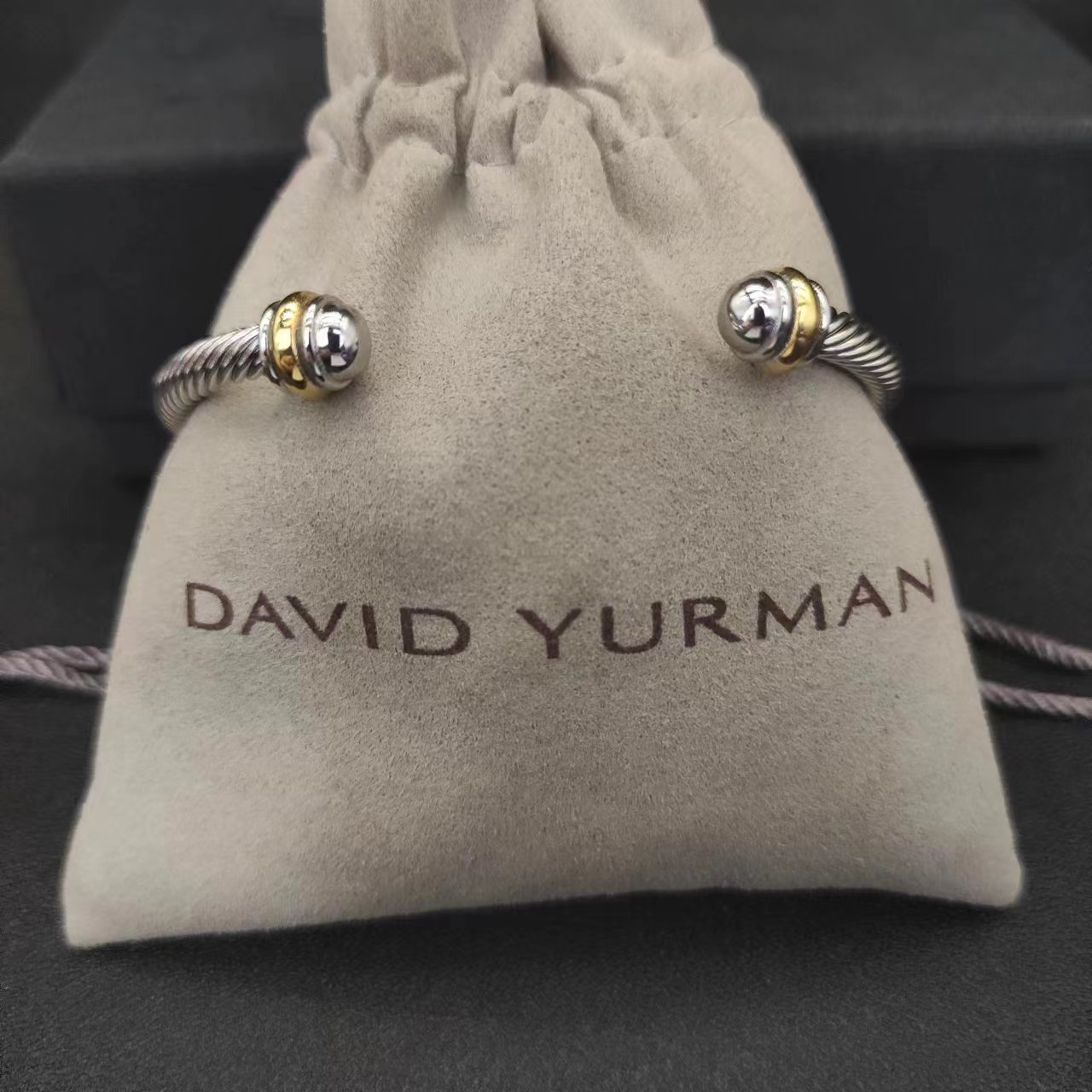 David Yurman Silver Logo-Accented Bracelet 023