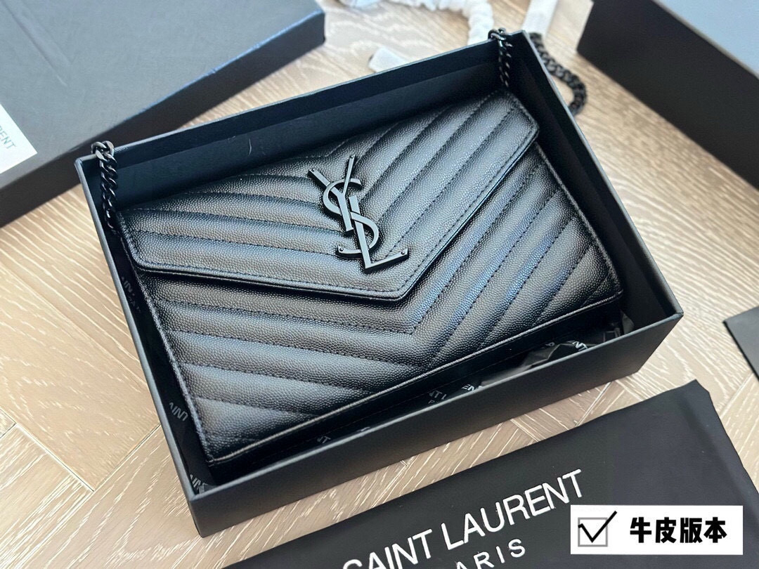 YSL Gold Logo-Accented Bag 088