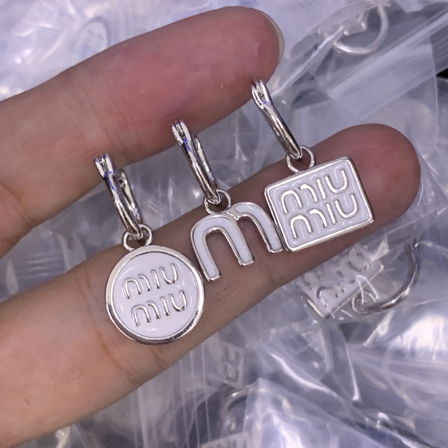 Miu Miu Silver Logo-Accented Earrings 023