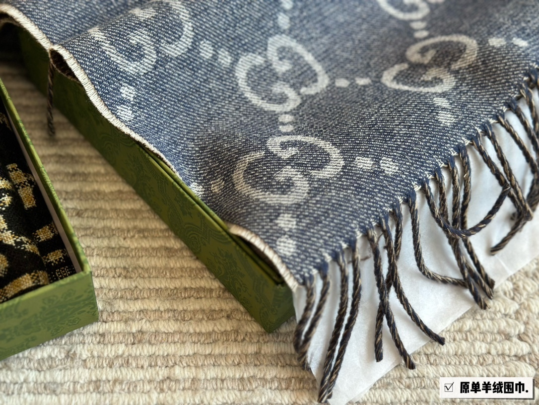 gucci bag 579