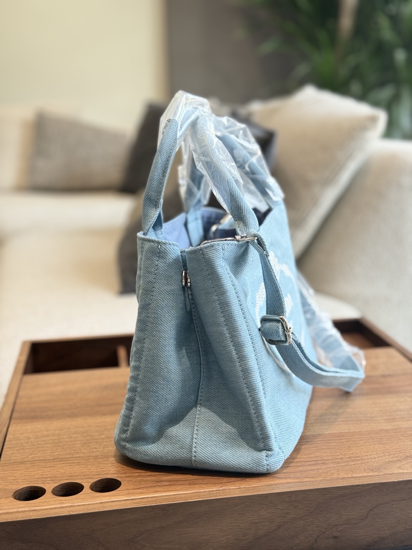 Prada Blue Vintage-Inspired Bag 018