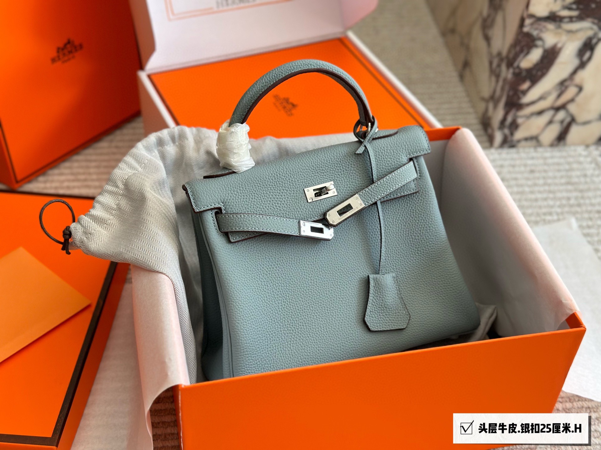 Hermes h kelly 25 Orange Logo-Accented Bag 252
