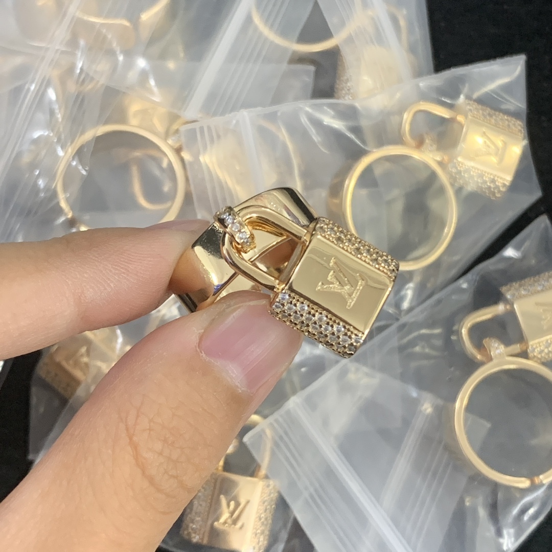 LV Rose Gold Logo-Accented Ring 1040