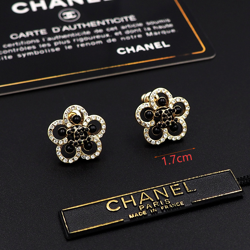 Chanel Rose Gold Logo-Accented Earrings 029