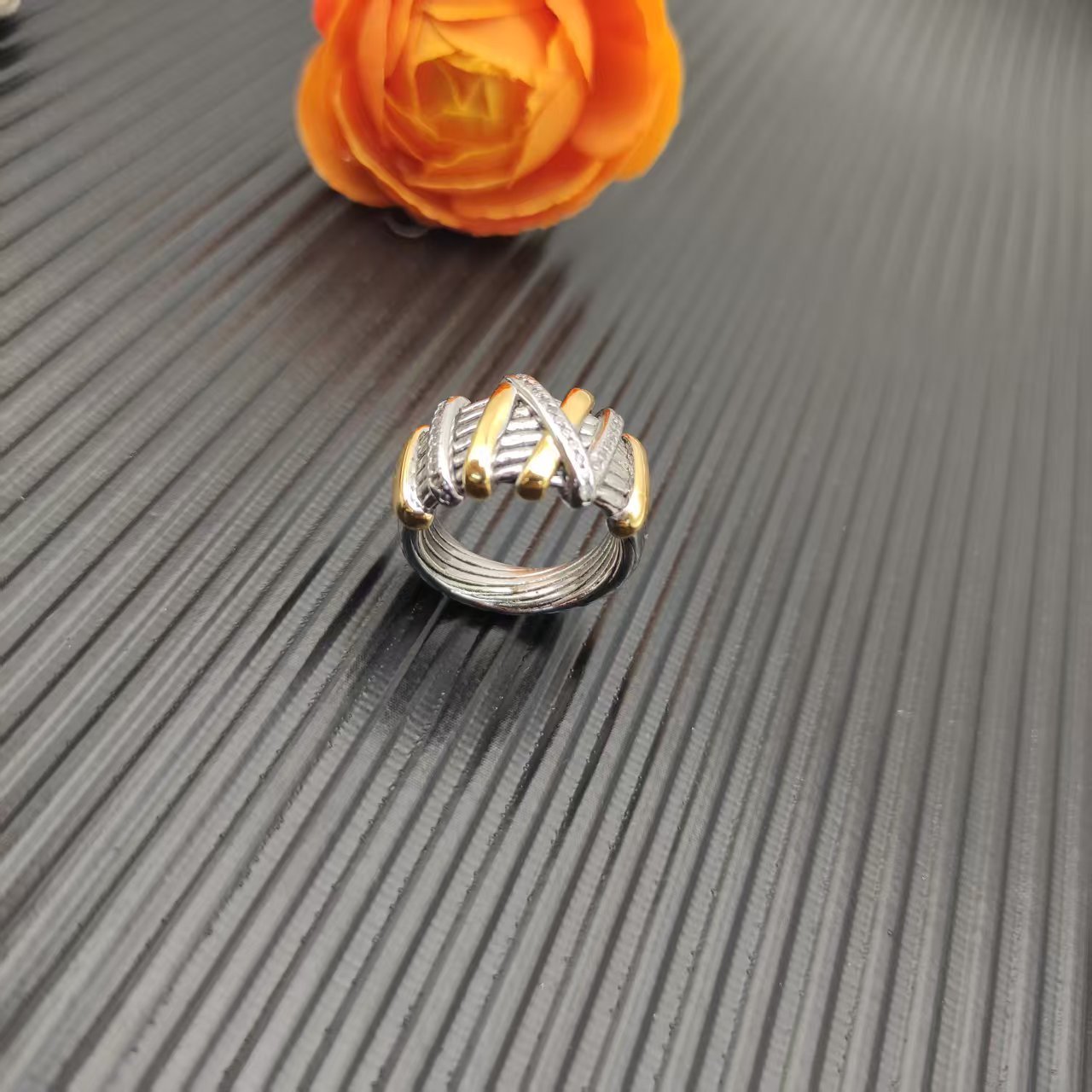 David Yurman Silver Logo-Accented Ring 300