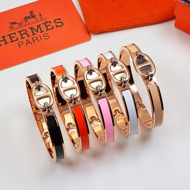 Hermes h Silver Logo-Accented Bracelet 003