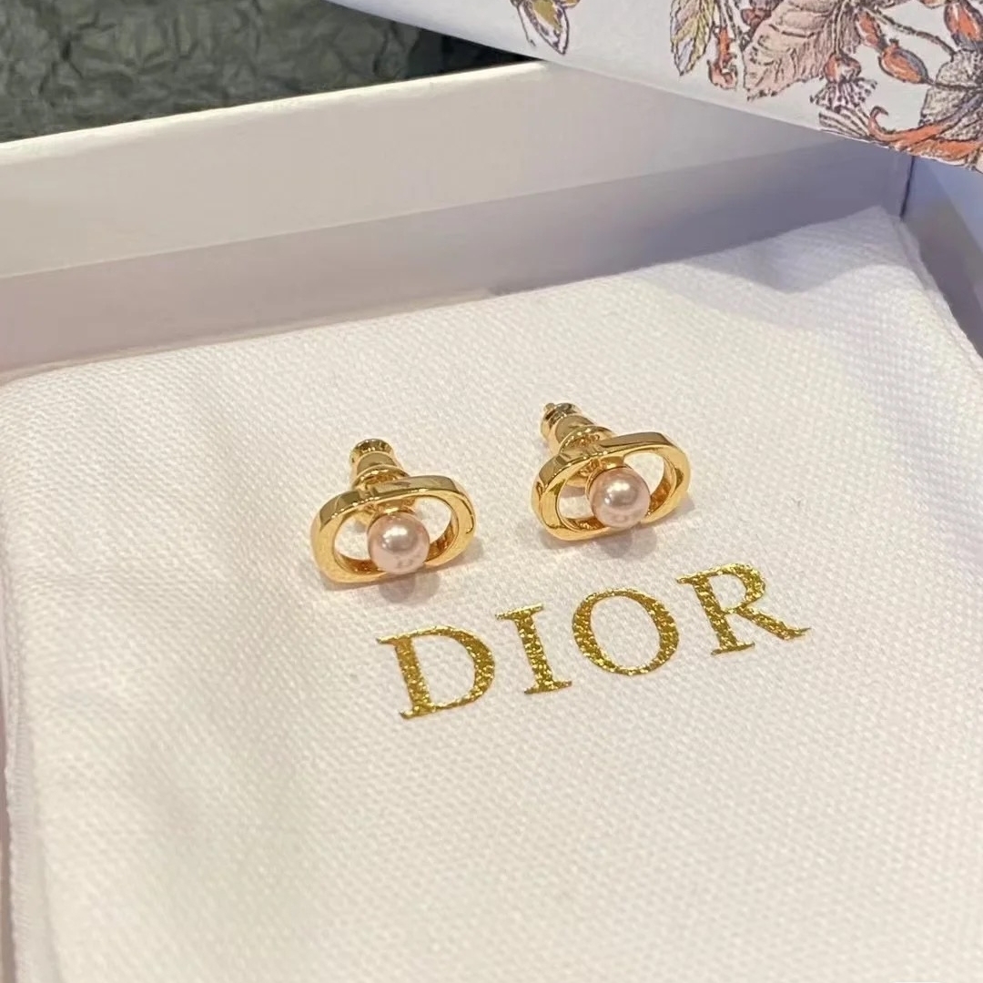 Dior Rose Gold Logo-Accented Earrings 010