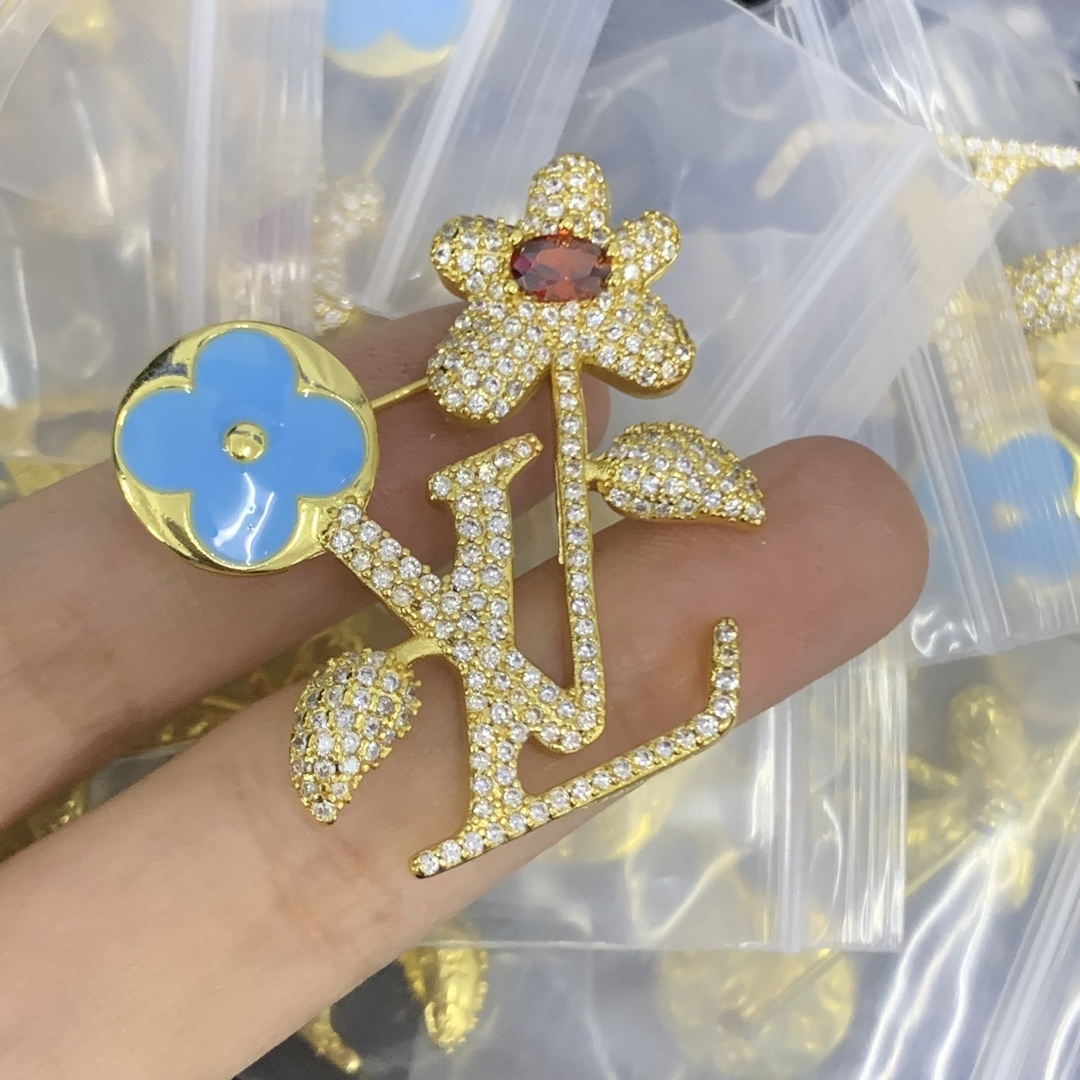 LV Gold Logo-Accented Brooch 1193