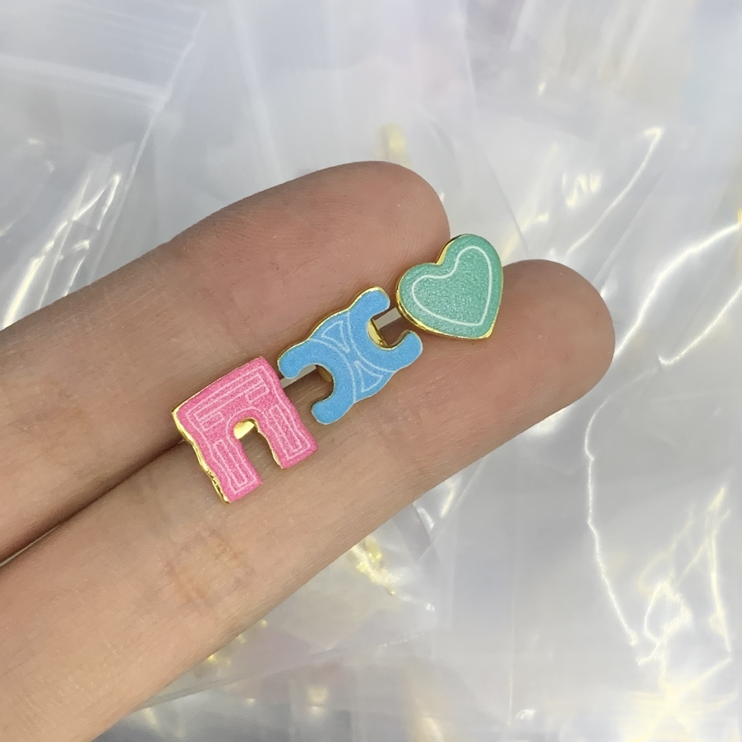 Celine Pink Logo-Accented Earrings 001