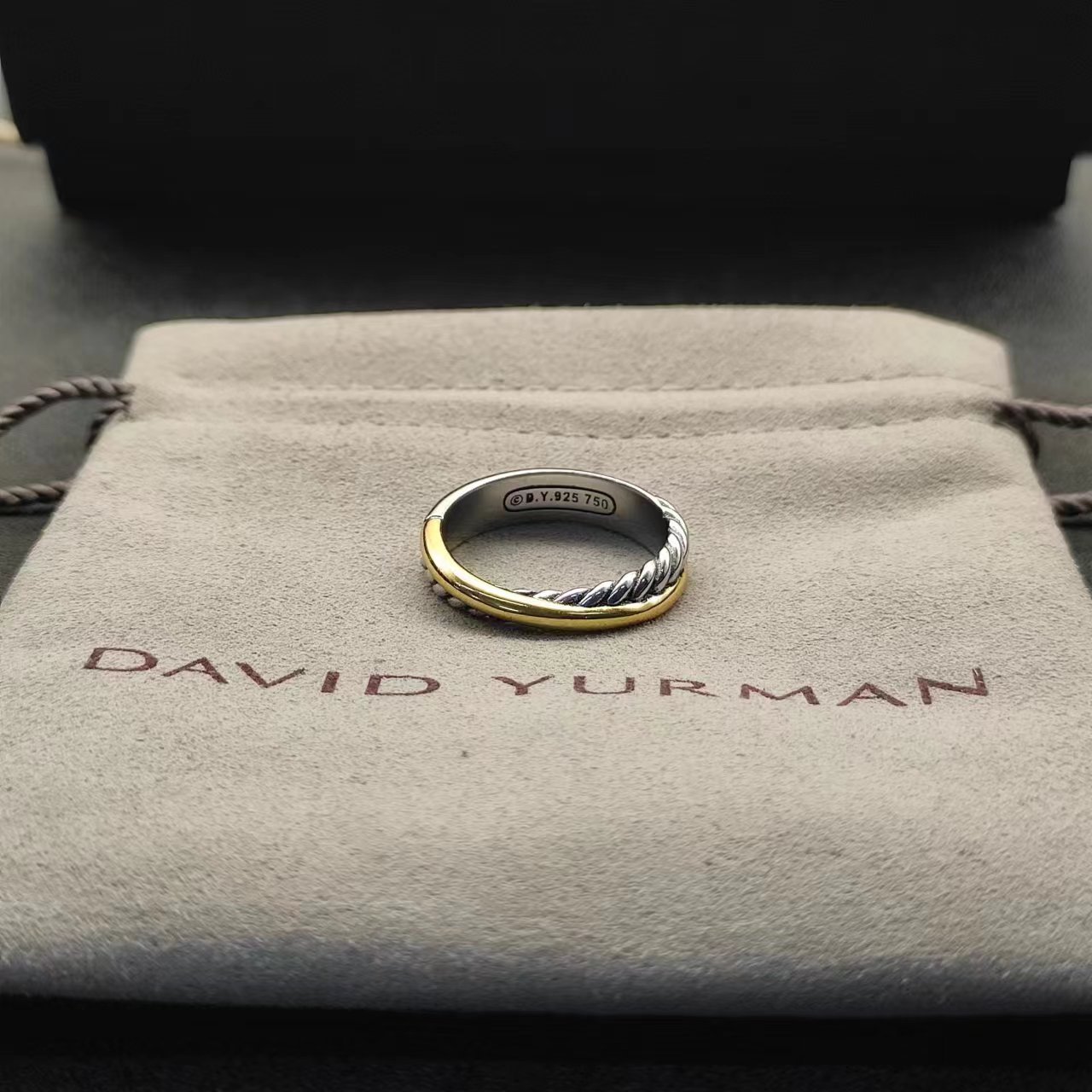 David Yurman Silver Logo-Accented Ring 283