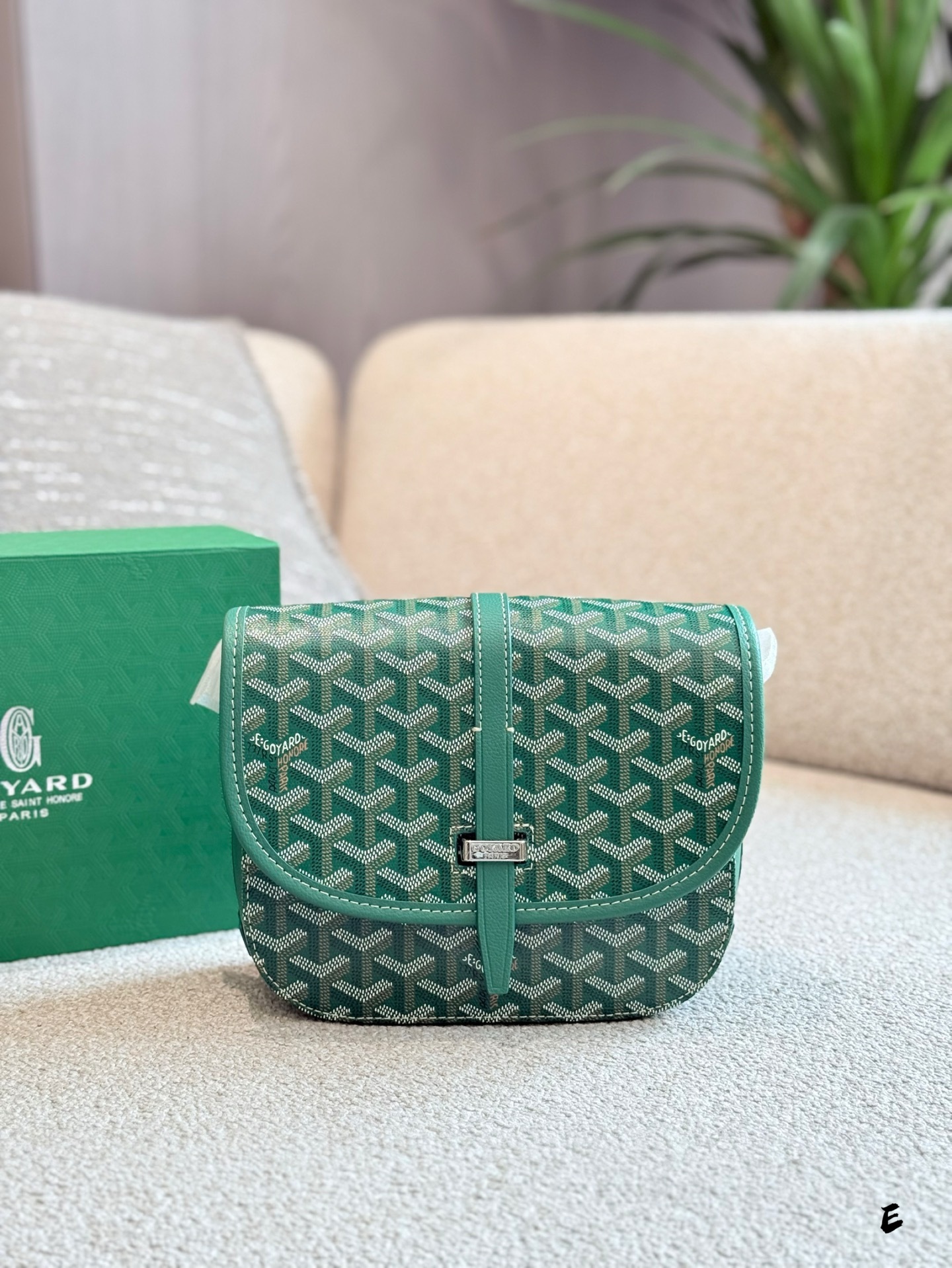 Goyard Silver Quilted Bag 011
