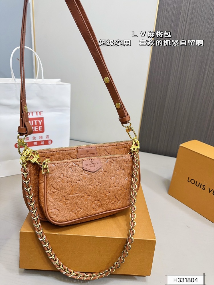 LV Blue Logo-Accented Bag pochetteLV 1620