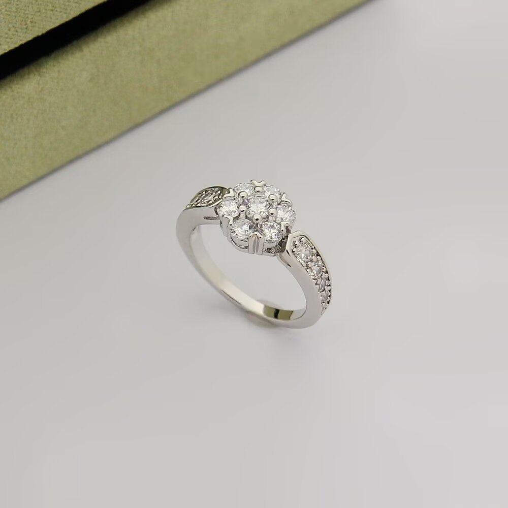 van cleef earrings mini 006