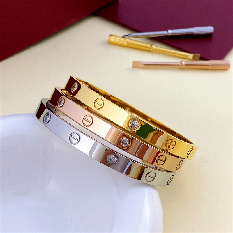 cartier love bracelet