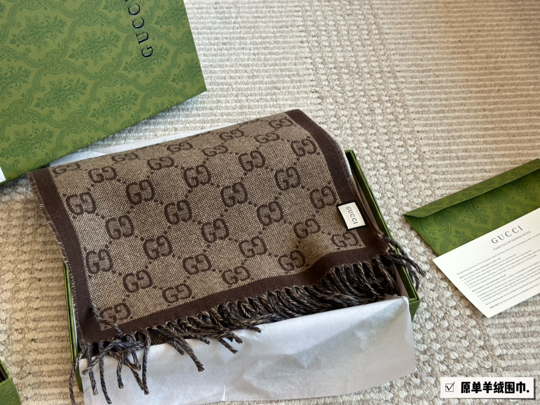 gucci bag 579