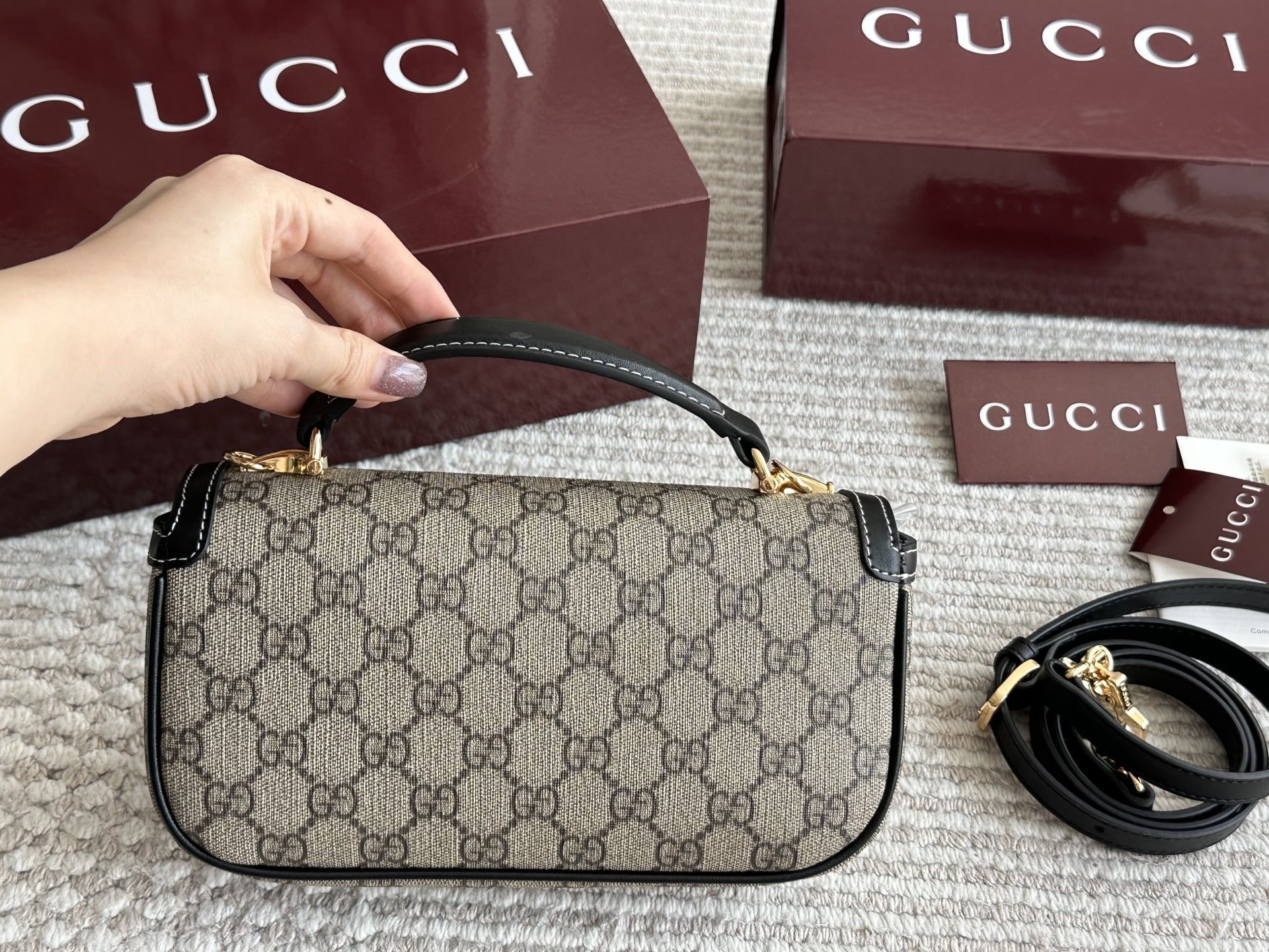 Gucci Beige Quilted Bag 586