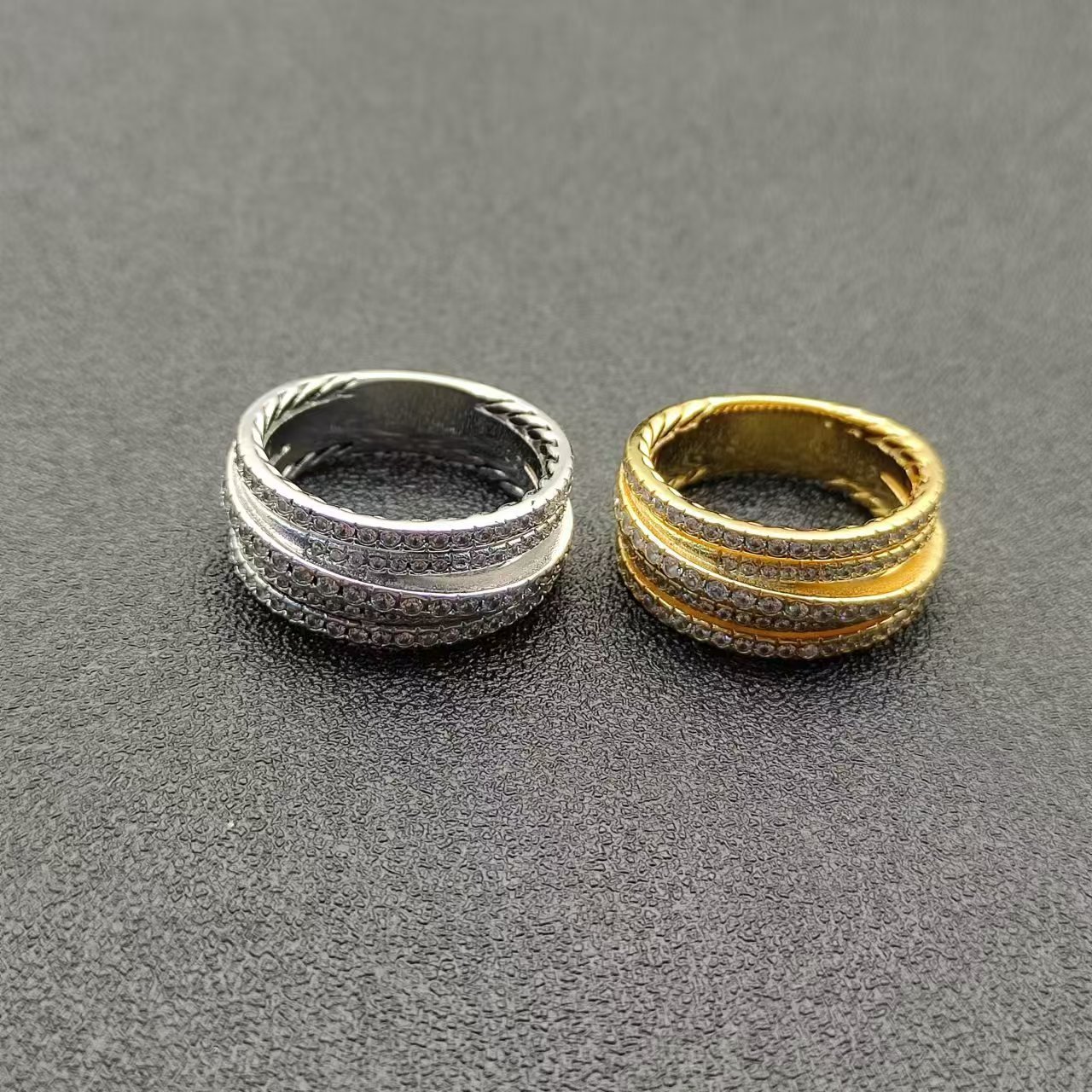 David Yurman Silver Logo-Accented Ring 284