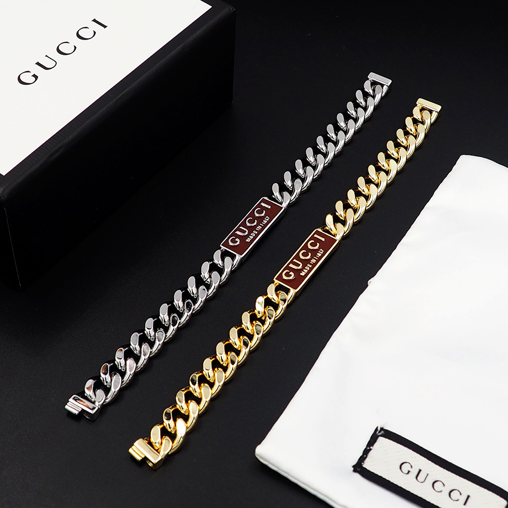 Gucci Silver Logo-Accented Bracelet 034
