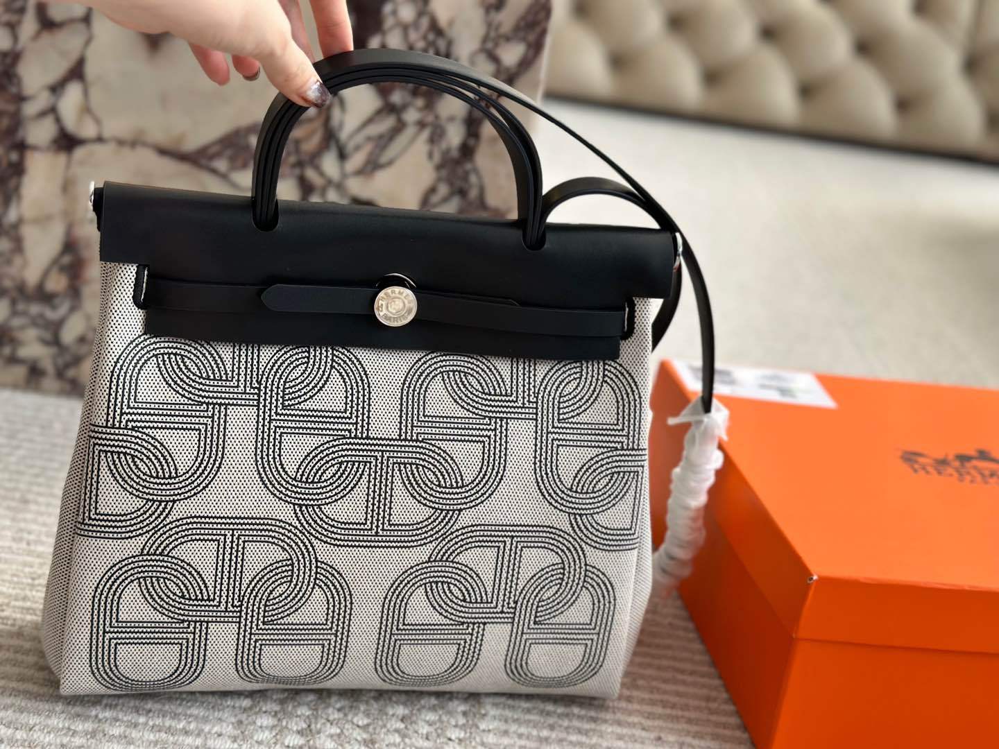 Hermes h herbag Silver Quilted Bag 289