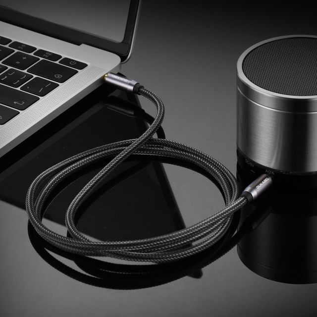 DUKABEL Top Series 3.5mm AUX Cable