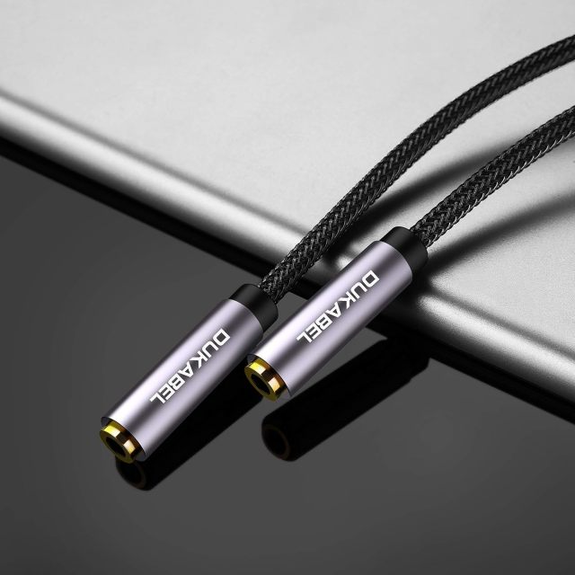 DUKABEL 3.5mm Female to Female Adapter