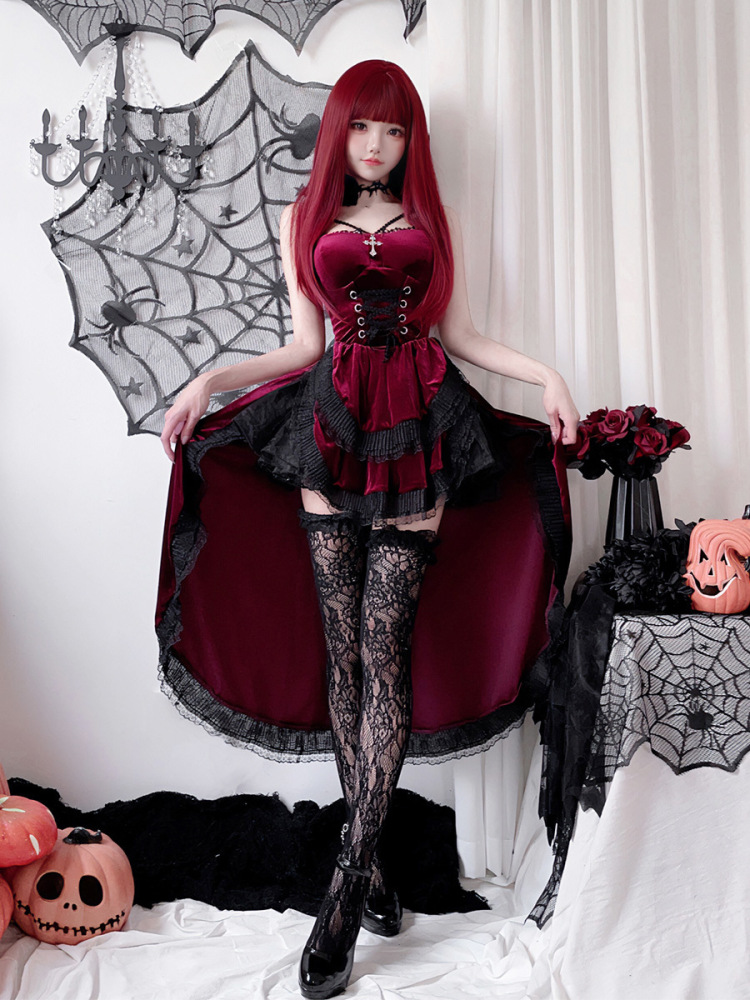 European and American dark gothic style Halloween costume ladies dress swallowtail witch vampire bride