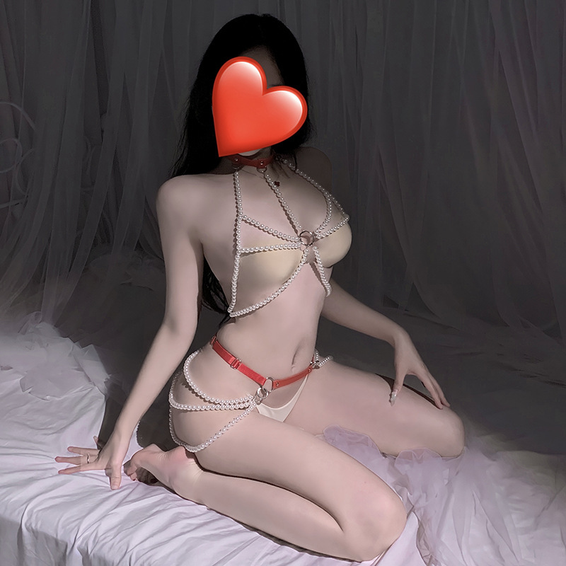 Abstinence pearl chain three-point leather metal bondage bed temptation suit