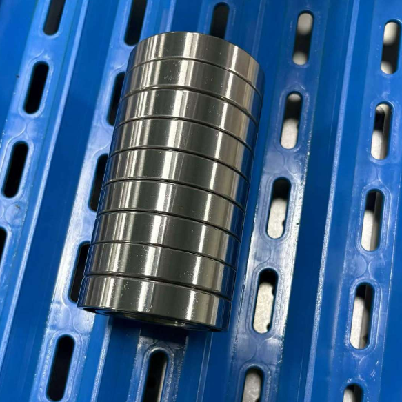 7010 Angular contact ball bearings