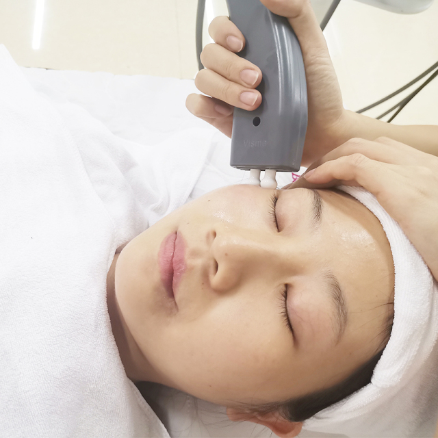 Professional 40.68 MHz RF skin tightening machine