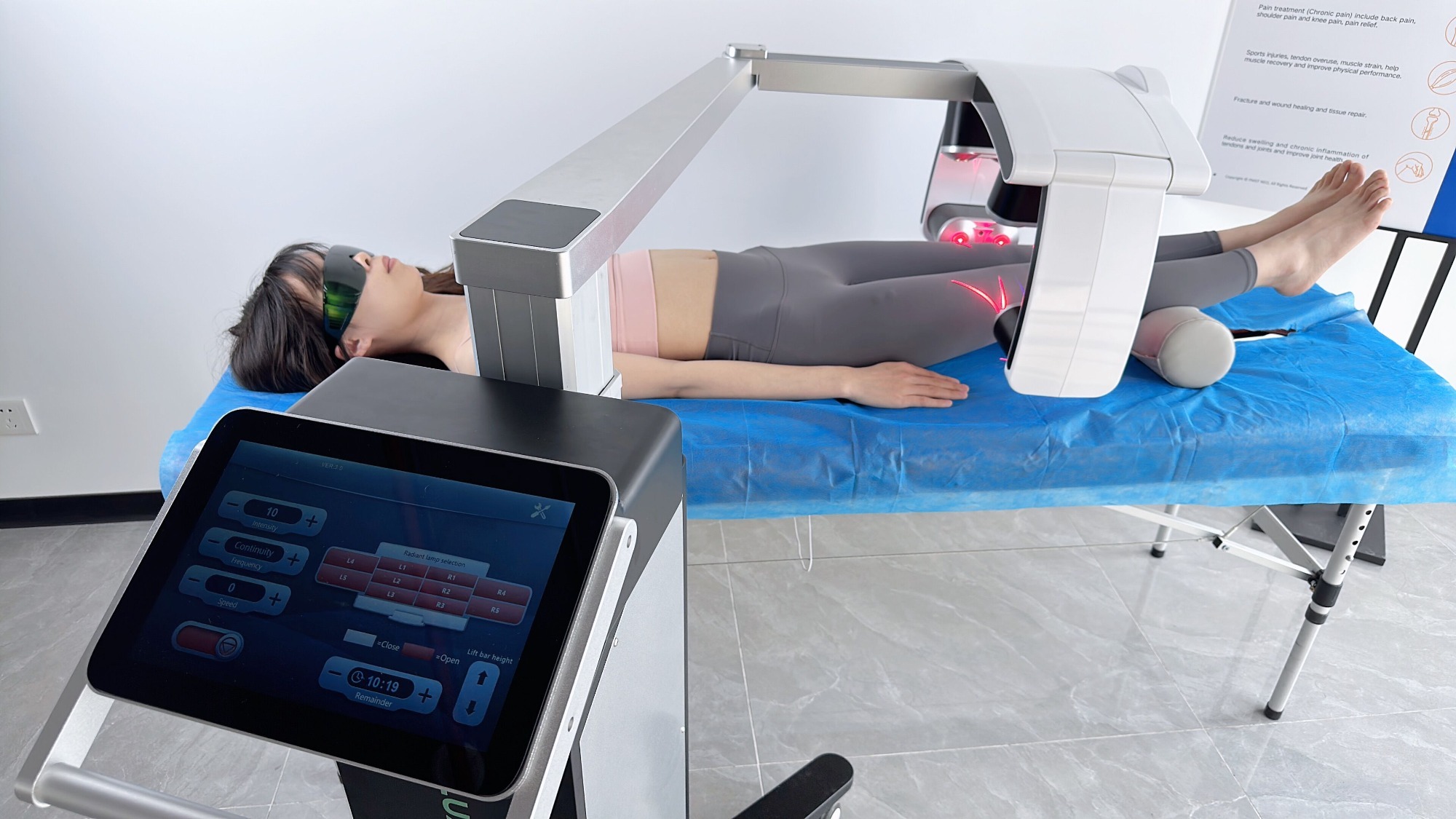 rehabilitation equipment therapy physical hand physiotherapy pain relief soft cold laser therapy