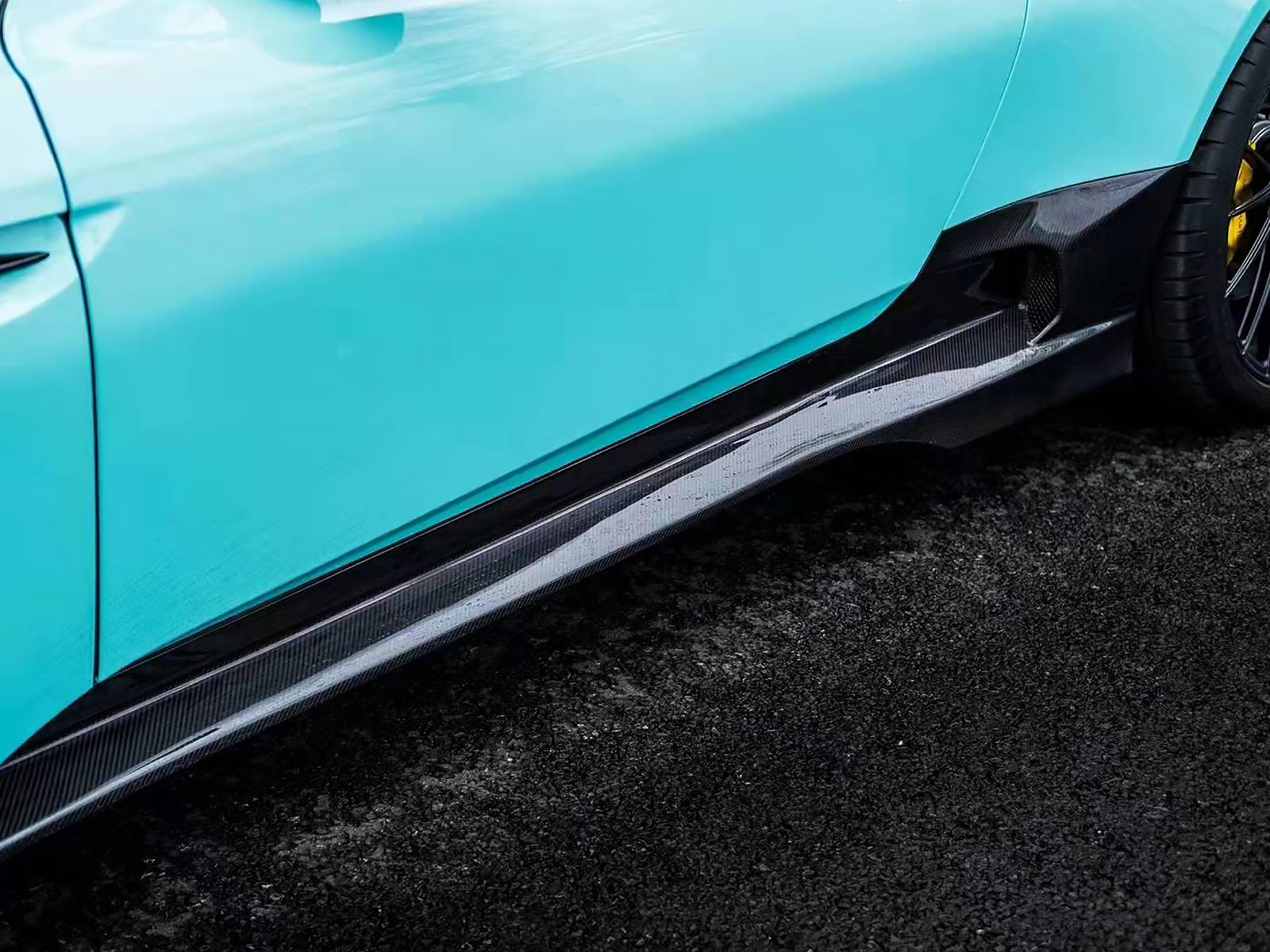 Aston Martin DB11 Paktechz Design Carbon Fiber Upper Side Skirts